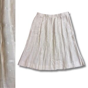 VTG Ivory Pleated Woven Grid Textured Jacquard Midi Skirt